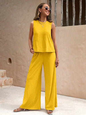 Fabric detail of sleeveless top and wide leg pants set