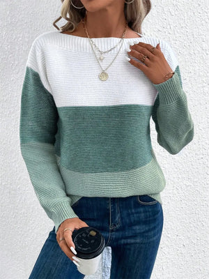 Stylish colorblock sweater with relaxed drop shoulder front look