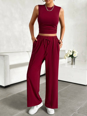Front view of Devine sleeveless lounge pants set