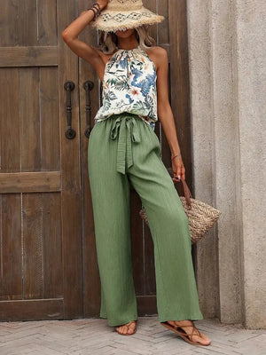 Elegant printed tank top and pants set front angle
