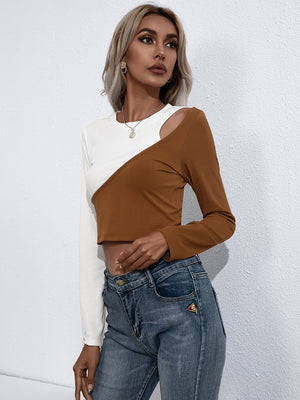 Ivy Lane contrast color round neck crop tee front fit