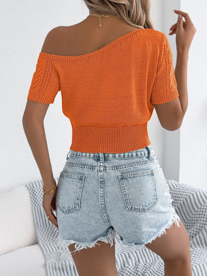 back design single shoulder knit top