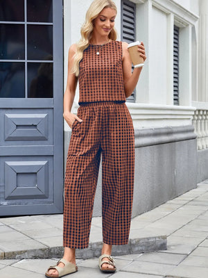 Plaid Sleeveless Top and Pants Set – Front View
