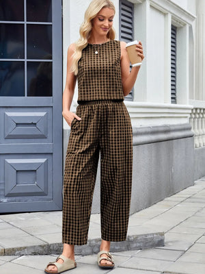 Plaid Sleeveless Top and Pants Set – Front View