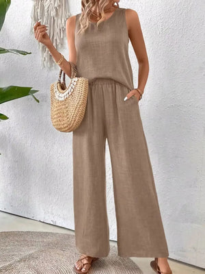 Front relaxed fit of Round Neck Tank and Wide Leg Pants Set