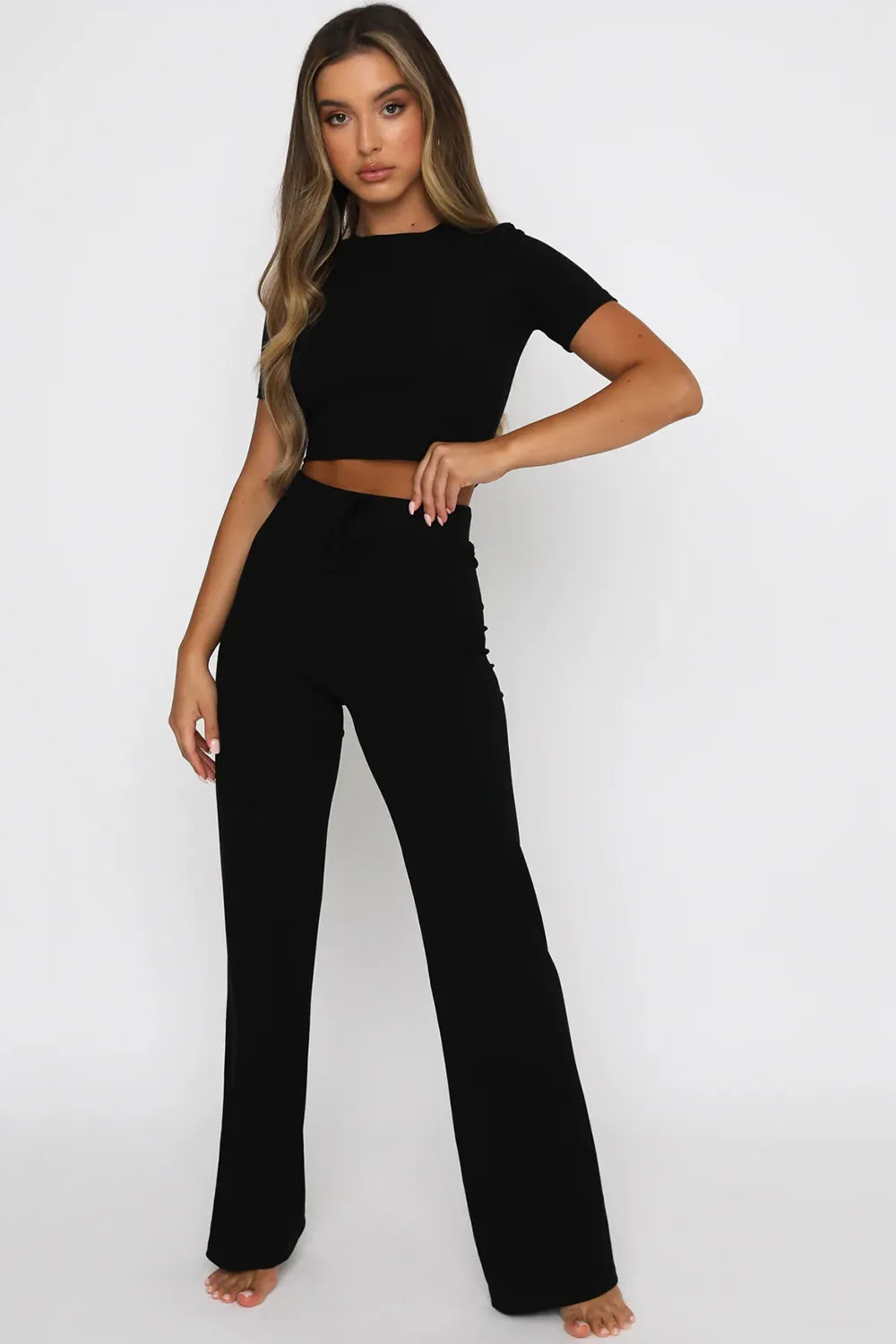 Front minimal style of round neck top and pants set