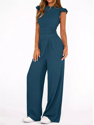 Chic wide leg set front view