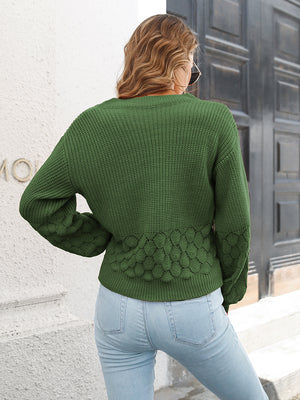 V-neck sweater back side long sleeve simple design