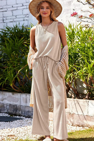 Contemporary outfit with balanced proportions and comfort