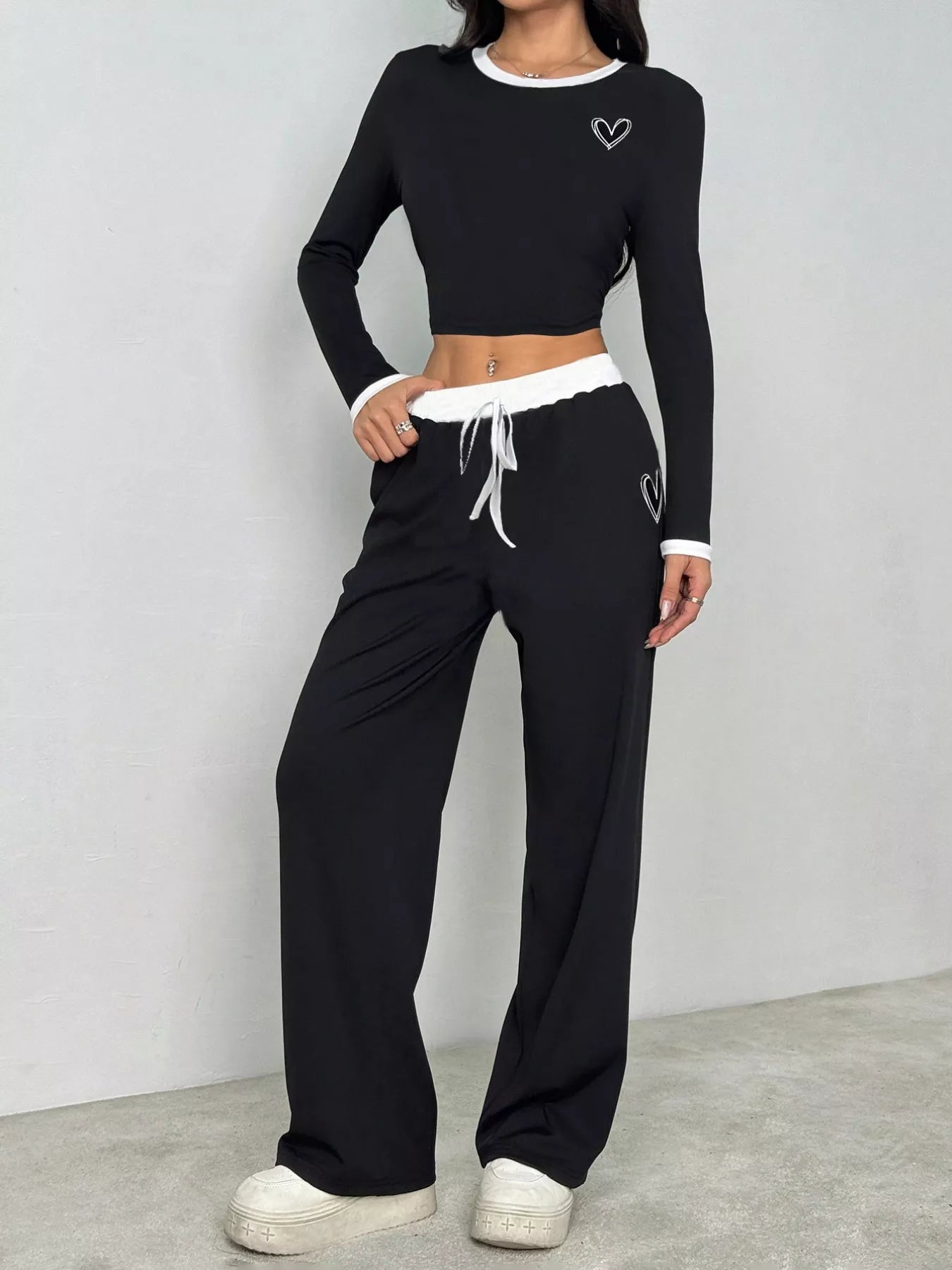 Front view of Contrast Trim Crop Top and Wide Leg Pants Set