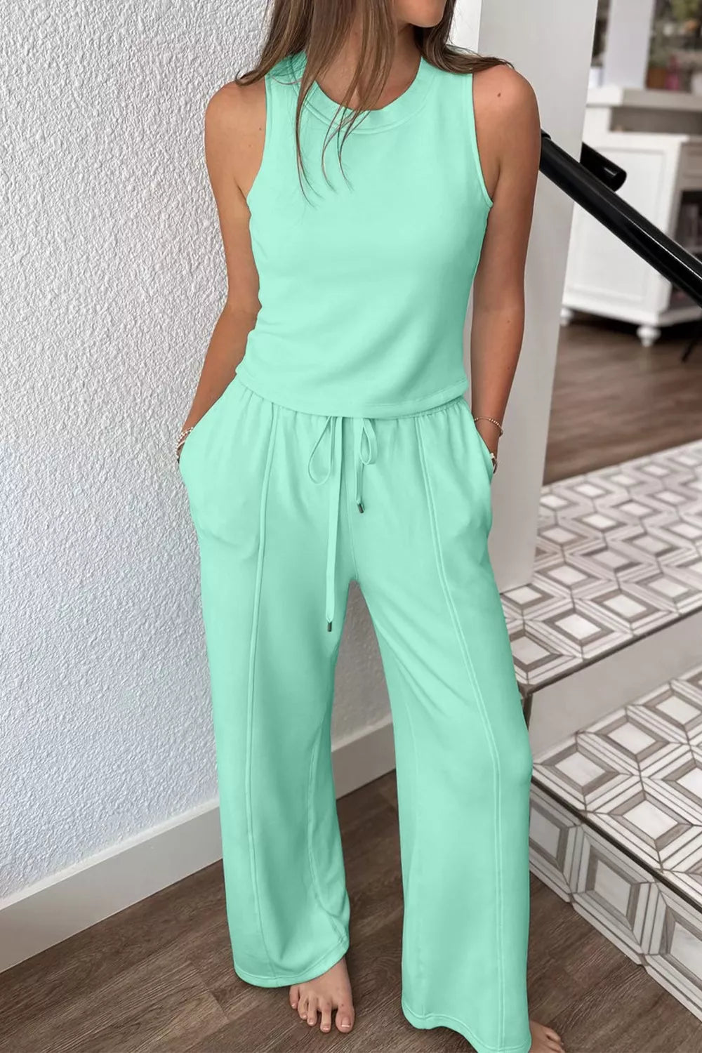 Front view of Drawstring Elastic Waistband Solid Color Two Piece Casual Set