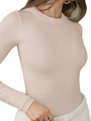 Ribbed long sleeve crop t-shirt casual front look