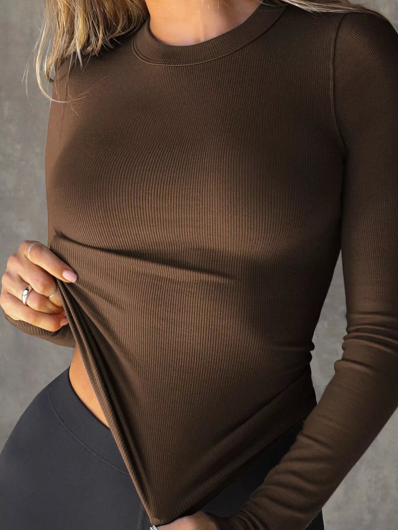 Textured ribbed crop t-shirt long sleeve front style