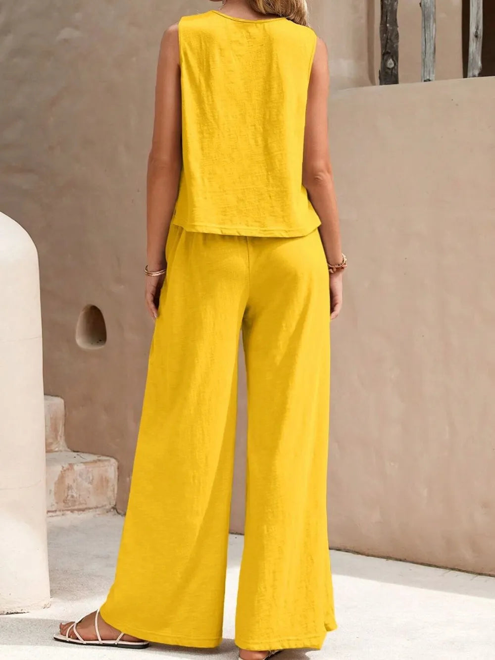 Back view sleeveless top and wide leg pants set