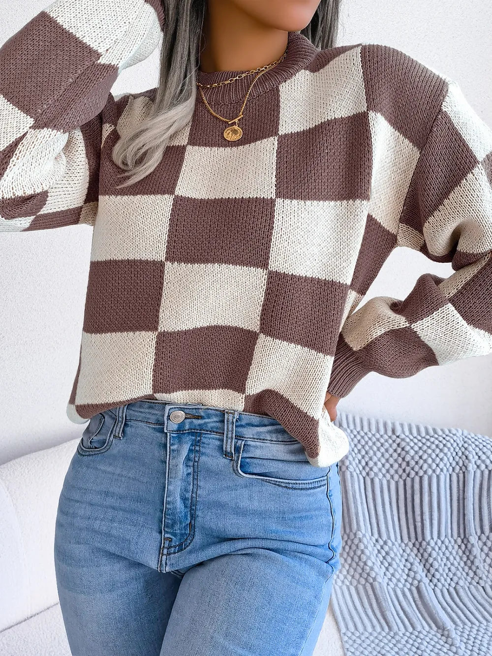 chic front look of checkered sweater outfit