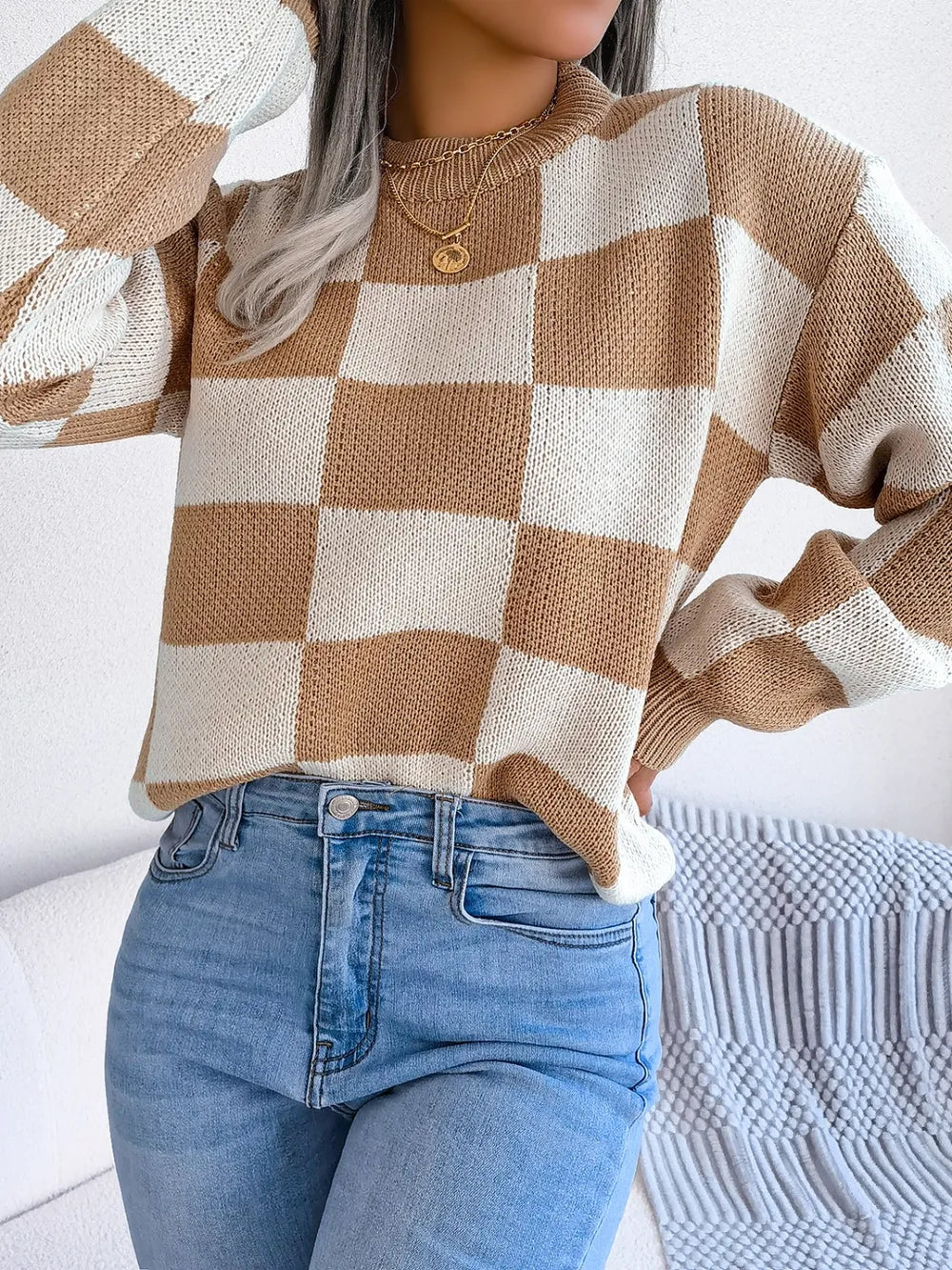 fashionable front look of checkered sweater