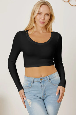 Casual cropped long sleeve T-shirt front styling