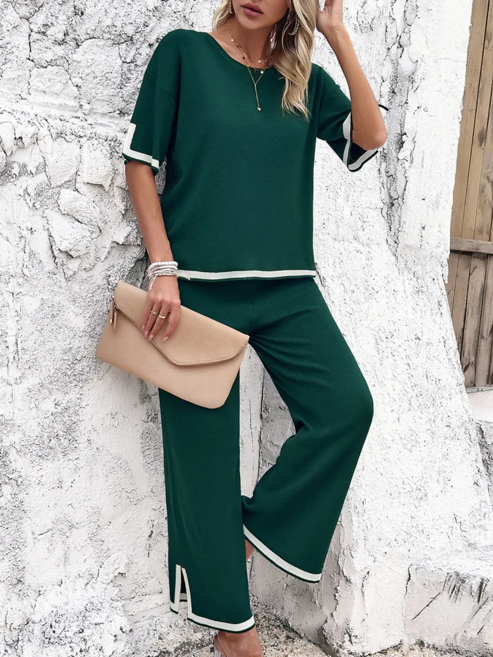 Casual front style of Devine pants set