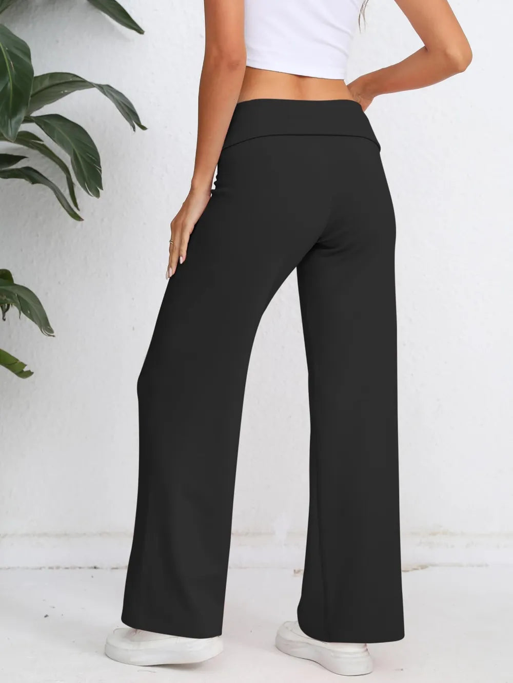 Elastic waist wide leg pants back view