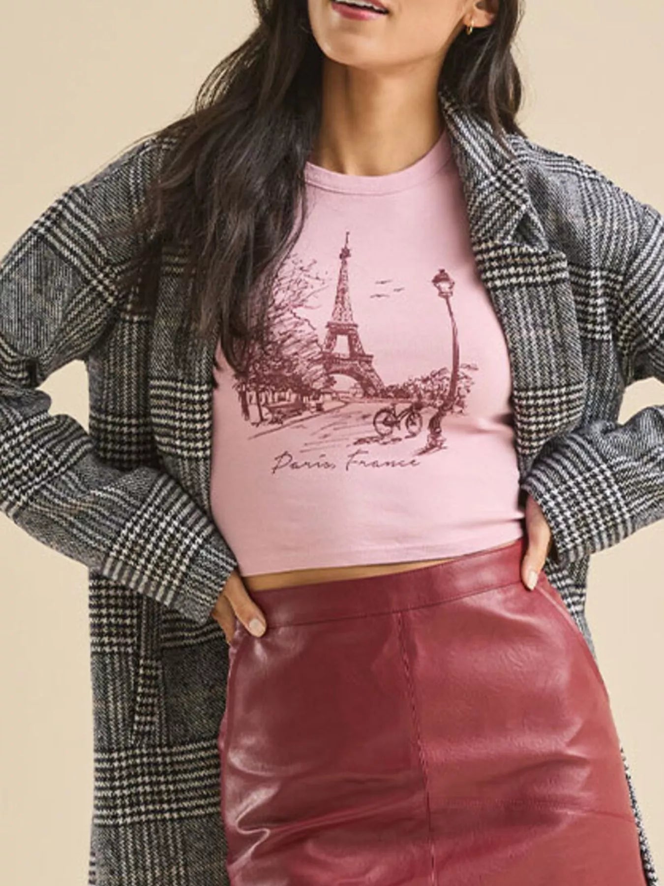 Graphic round neck crop T-shirt printed front look