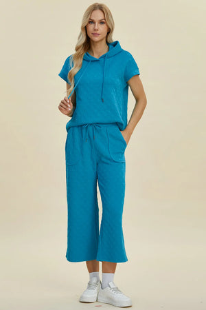 Balanced design with subtle texture details