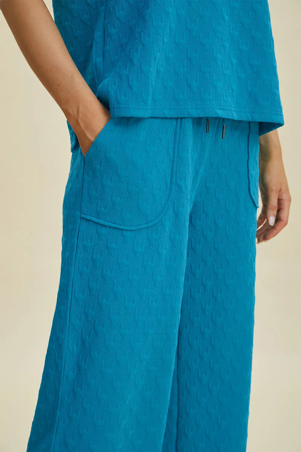 Side showcasing texture and overall design flow