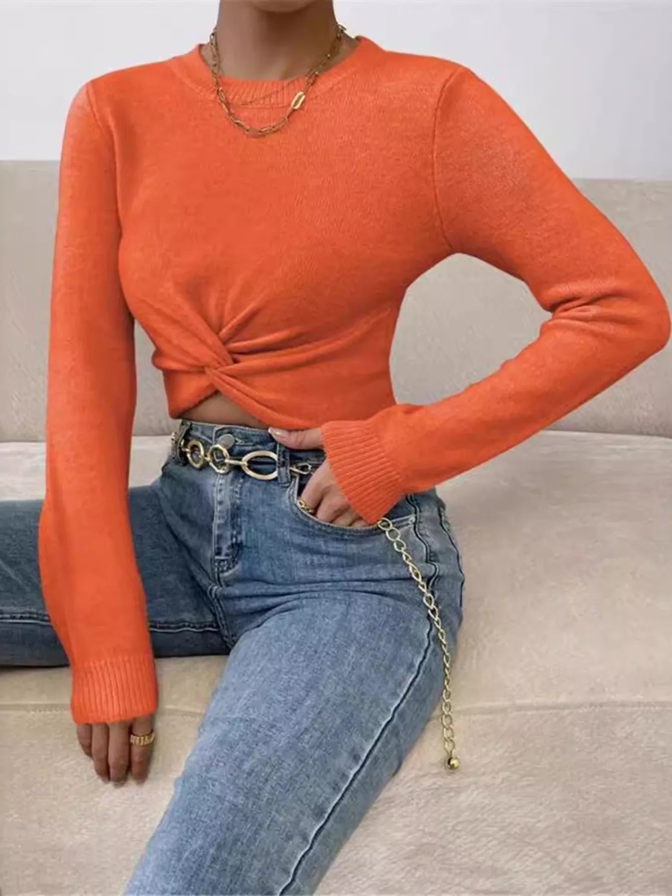 Casual twisted front cropped knit top