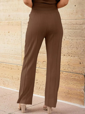 Back silhouette of round neck knit pants set