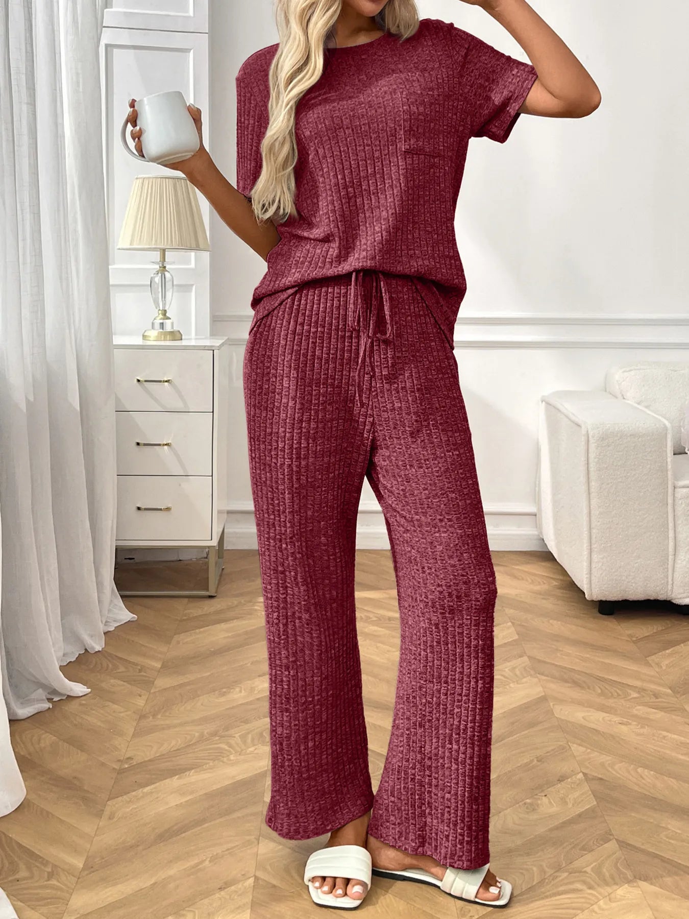 Ribbed knit short sleeve lounge set front look