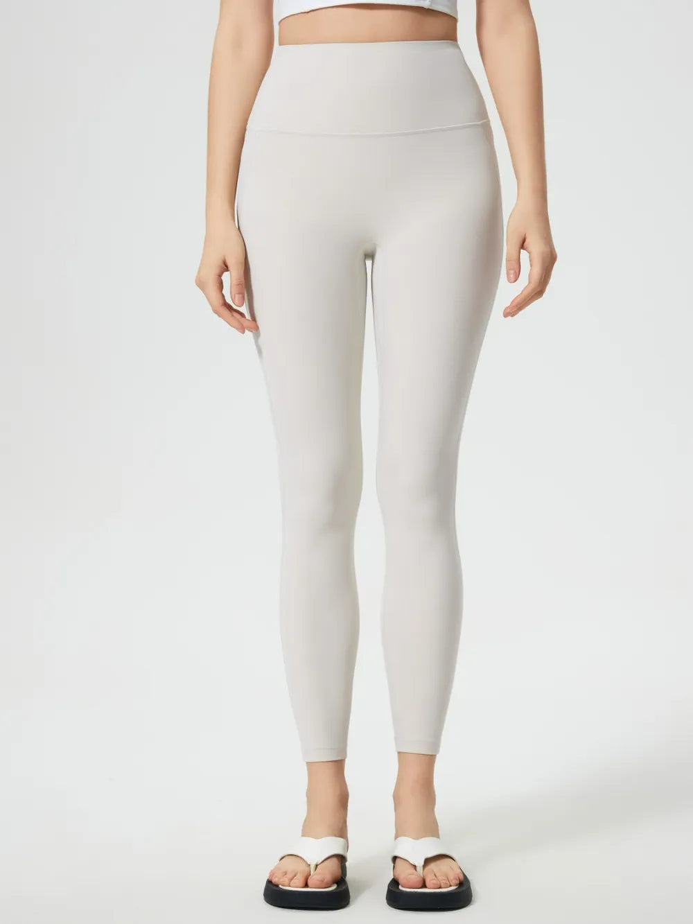 Front everyday wear Millennia leggings