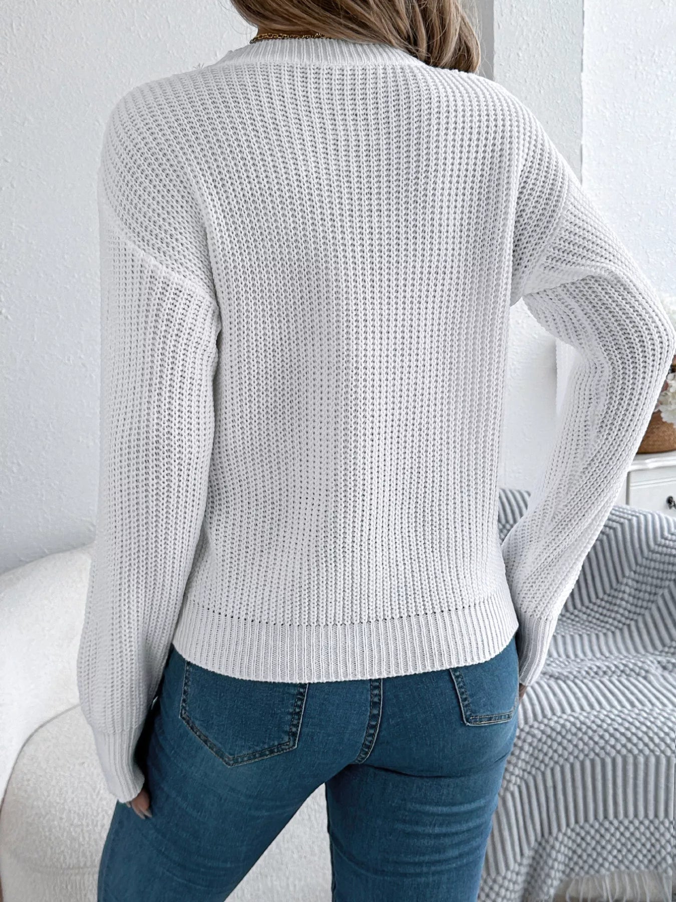 Openwork round neck sweater back view breathable knit pattern