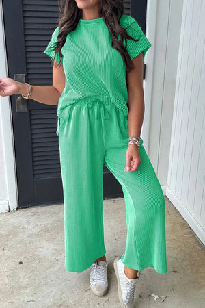 Display of ribbed knit top and pants set