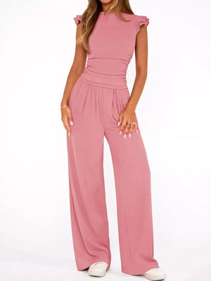 Modern women’s set front detail