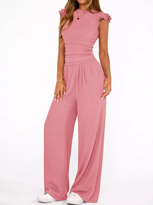 Ruffled top pants set back style