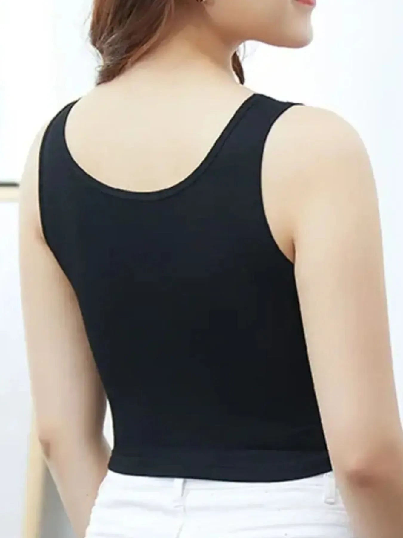 Scoop neck crop tank top back fit