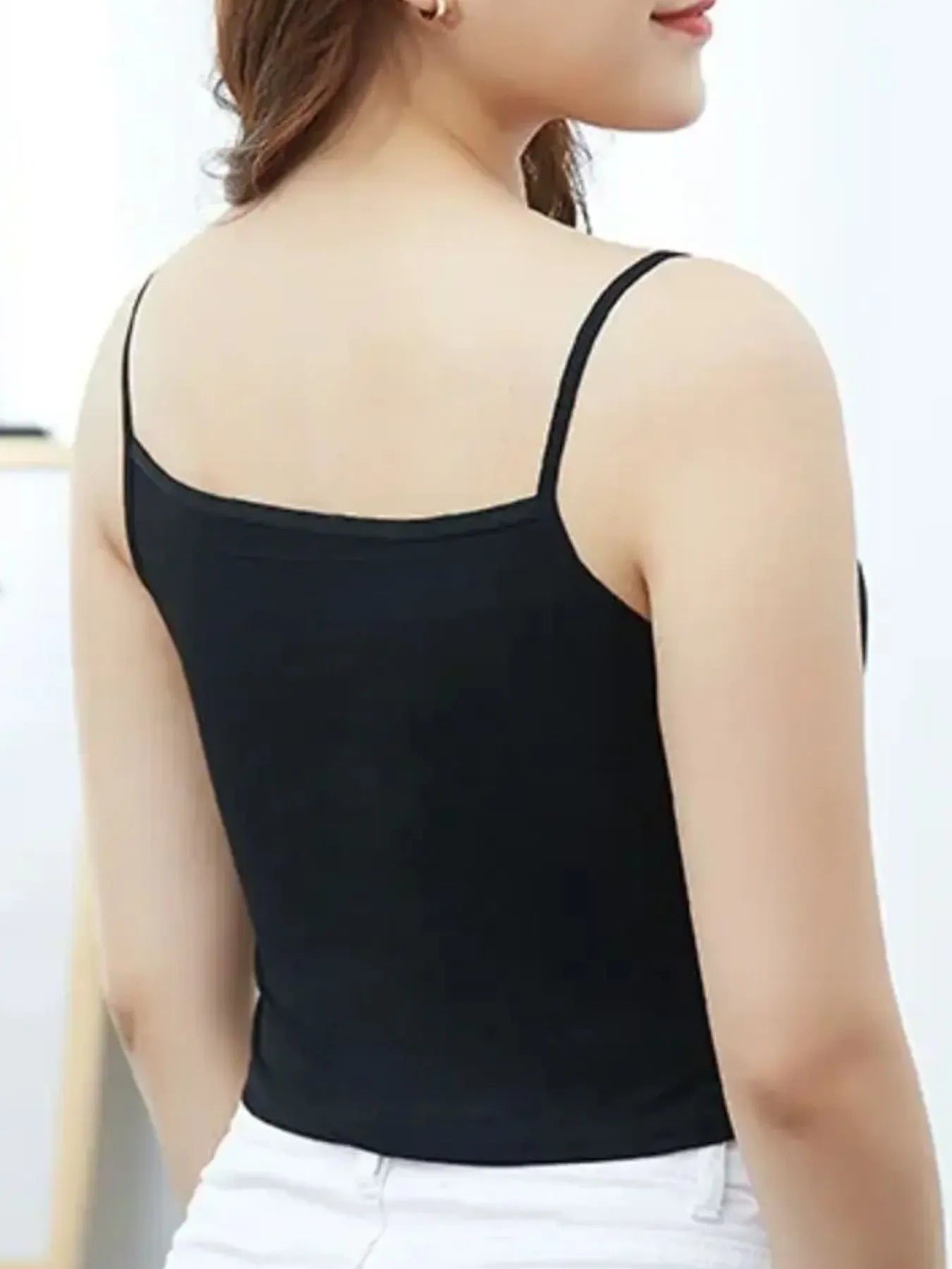 Scoop neck crop tank top back fit