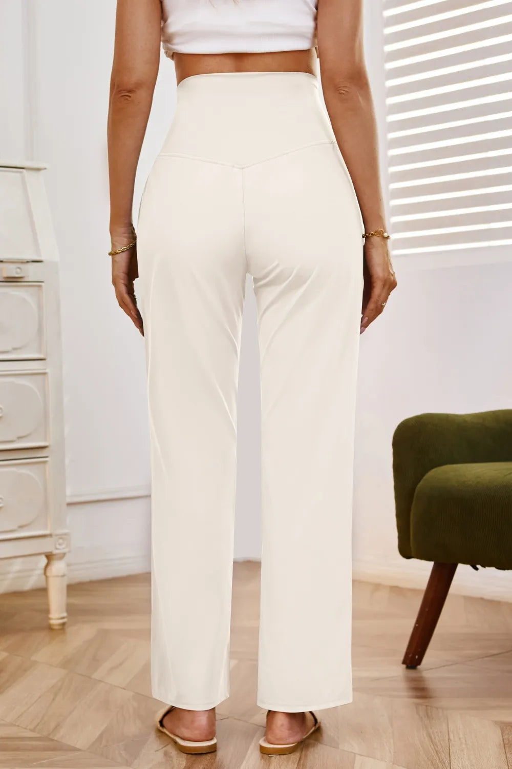 Wide leg pants with pockets back 