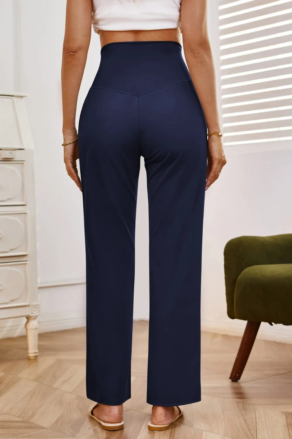 Wide leg pants with pockets back 