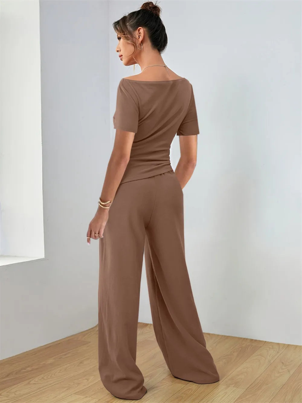 Back view of pants in set