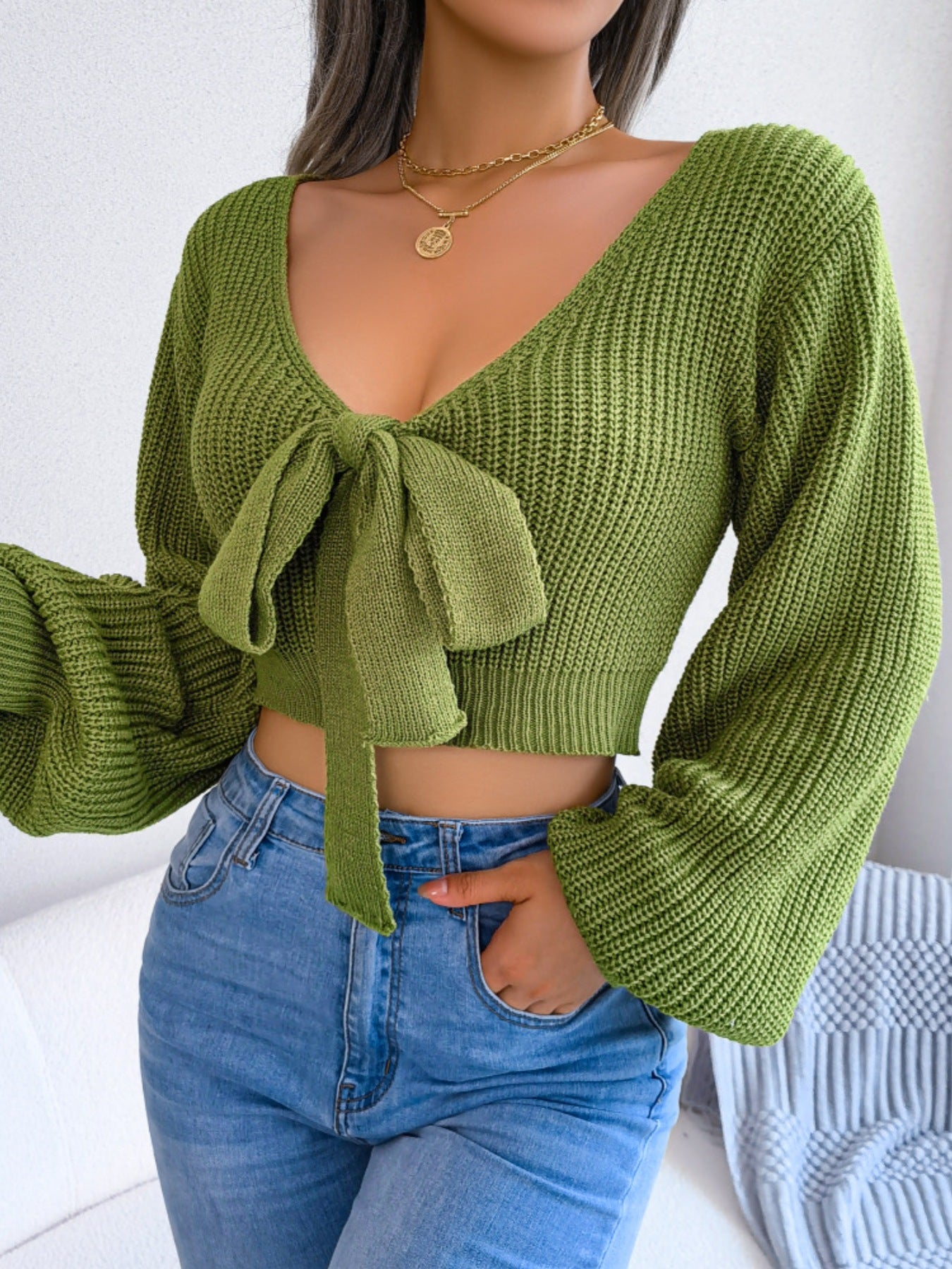 Cropped sweater front elegant trendy outfit
