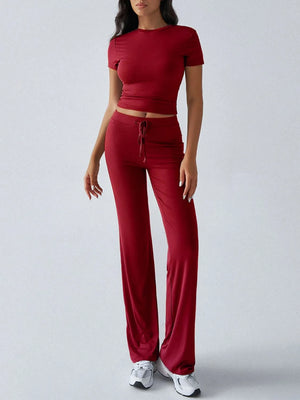 Front relaxed fit of round neck short sleeve top and pants set