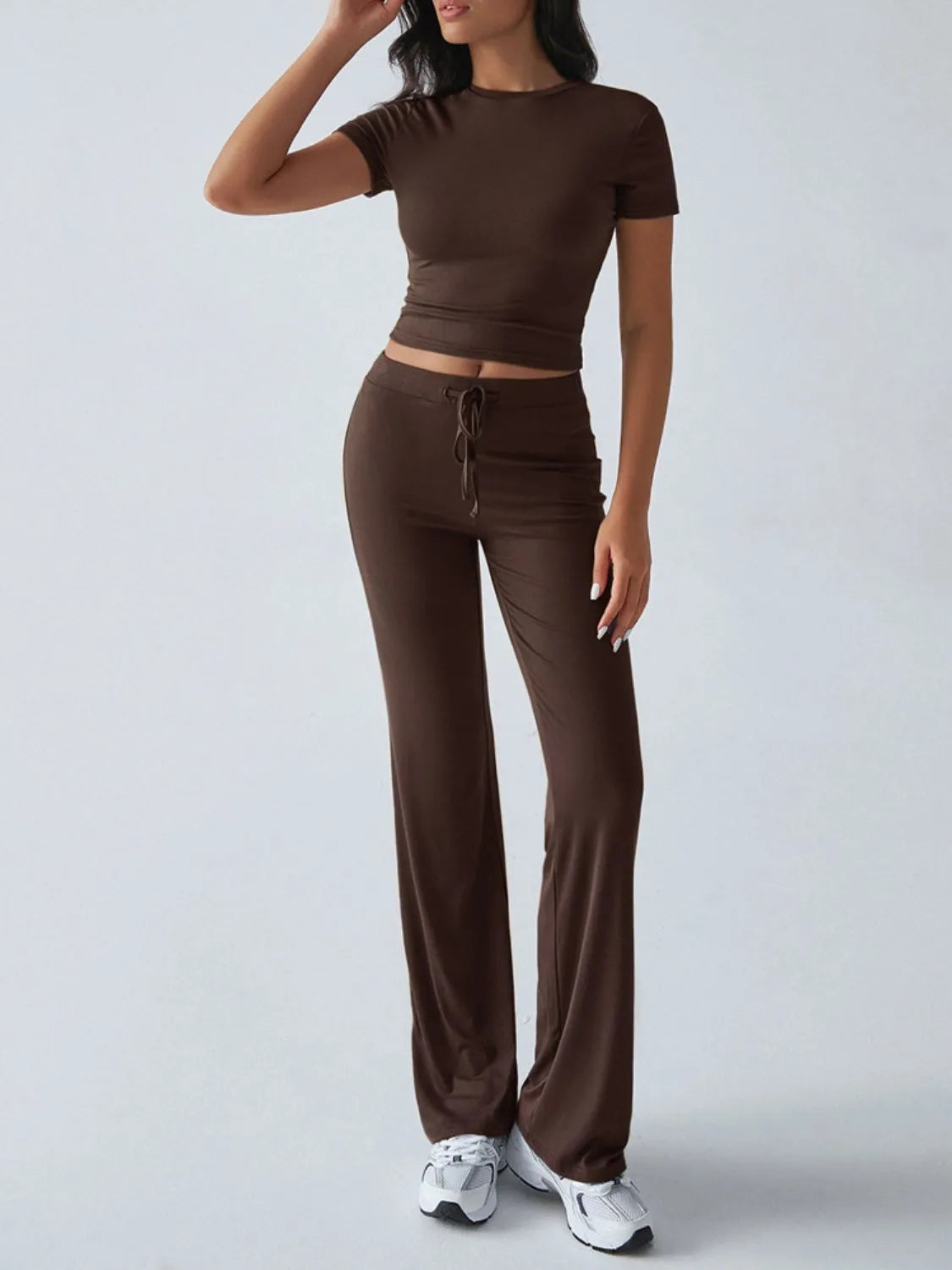 Front simple fashion view of round neck short sleeve top and pants set