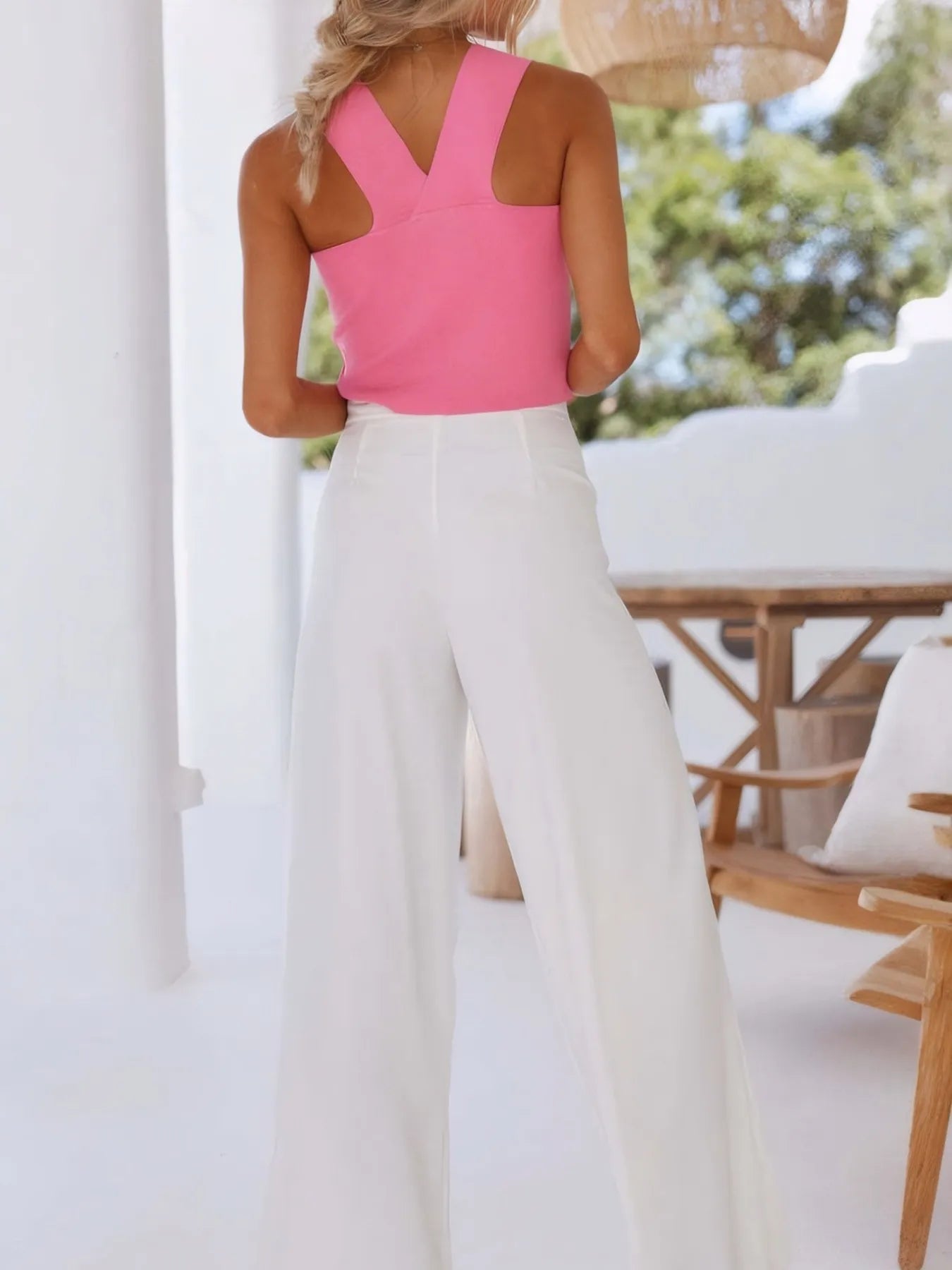 Ribbed square neck crop tank back design