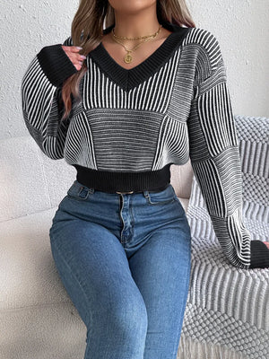 Women's striped V-neck long sleeve sweater front fit