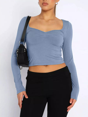 Stylish long sleeve sweetheart crop top front