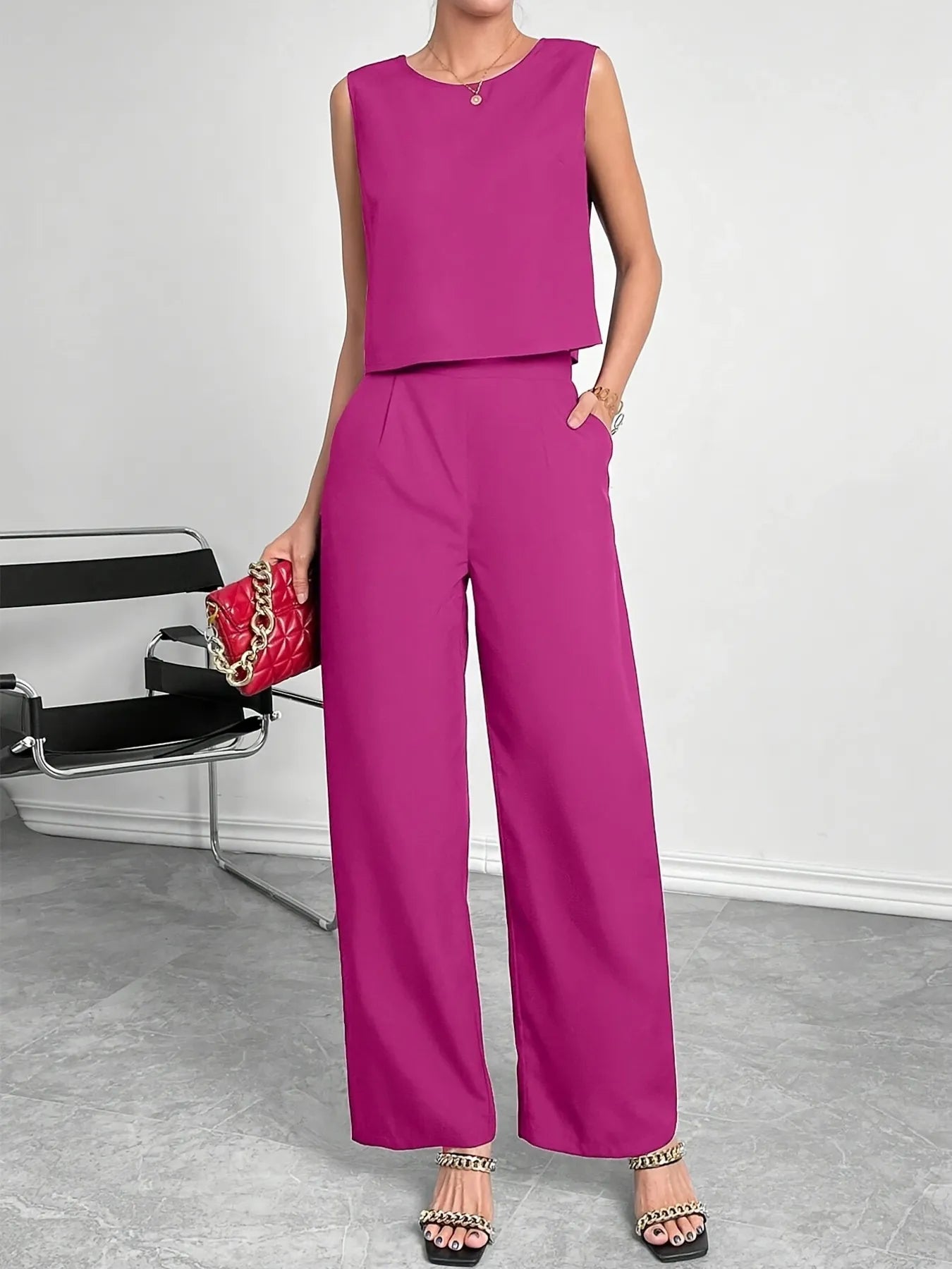Front view of round neck tank and wide leg pants set