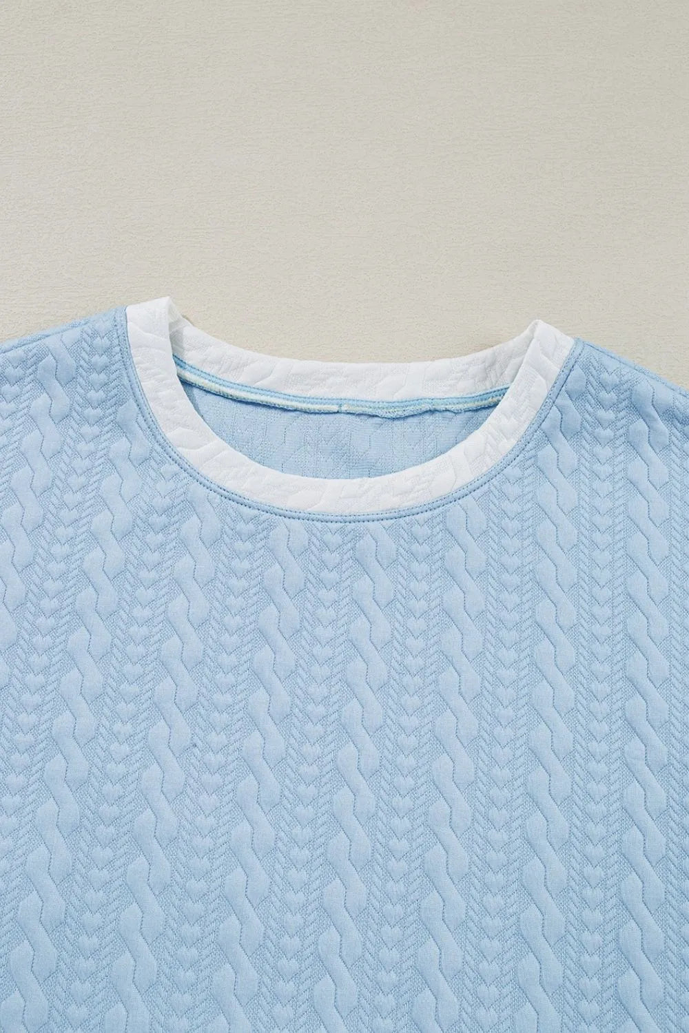 Textured contrast edge top front view
