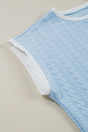Textured contrast edge top front view