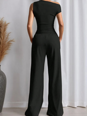 single shoulder outfit back view top and pants set