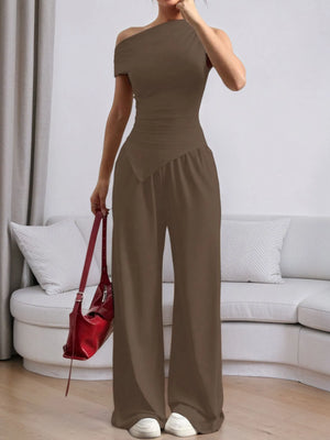 trendy single shoulder outfit front view fashion set